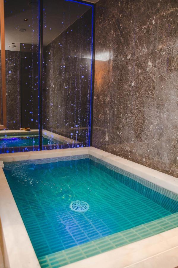 Hotel Xiao Zun Si Tang Hot Spring *