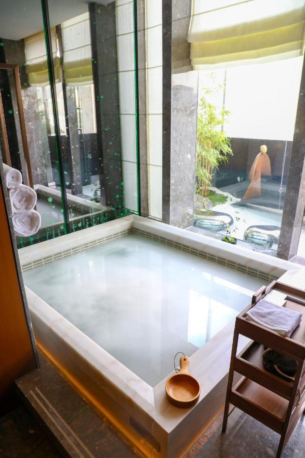 Hotel Xiao Zun Si Tang Hot Spring *